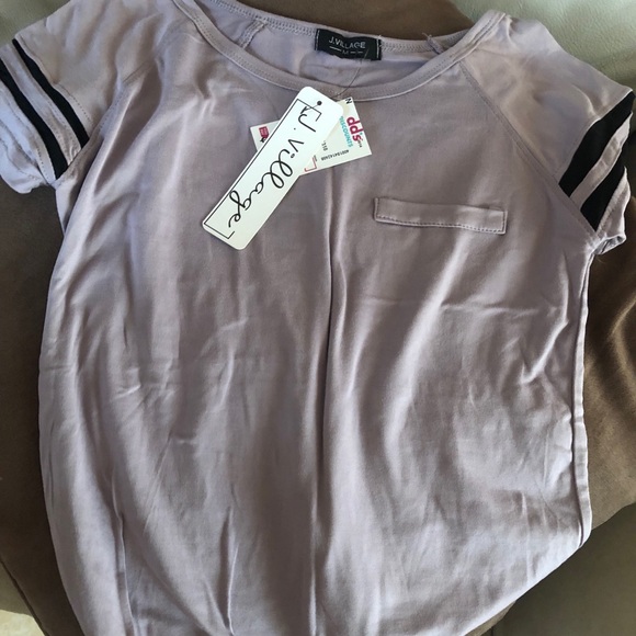 Purple T w/front pocket - Picture 1 of 3